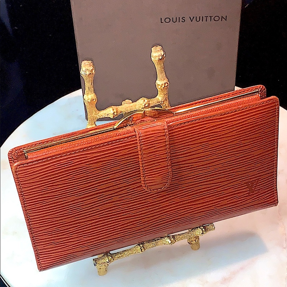 LOUIS VUITTON EPI GM KISS LOCK LONG WALLET IN CIPANGO GOLD VINTAGE 1998 WITH BOX